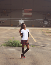WL logo Embroidery Tees (Women)
